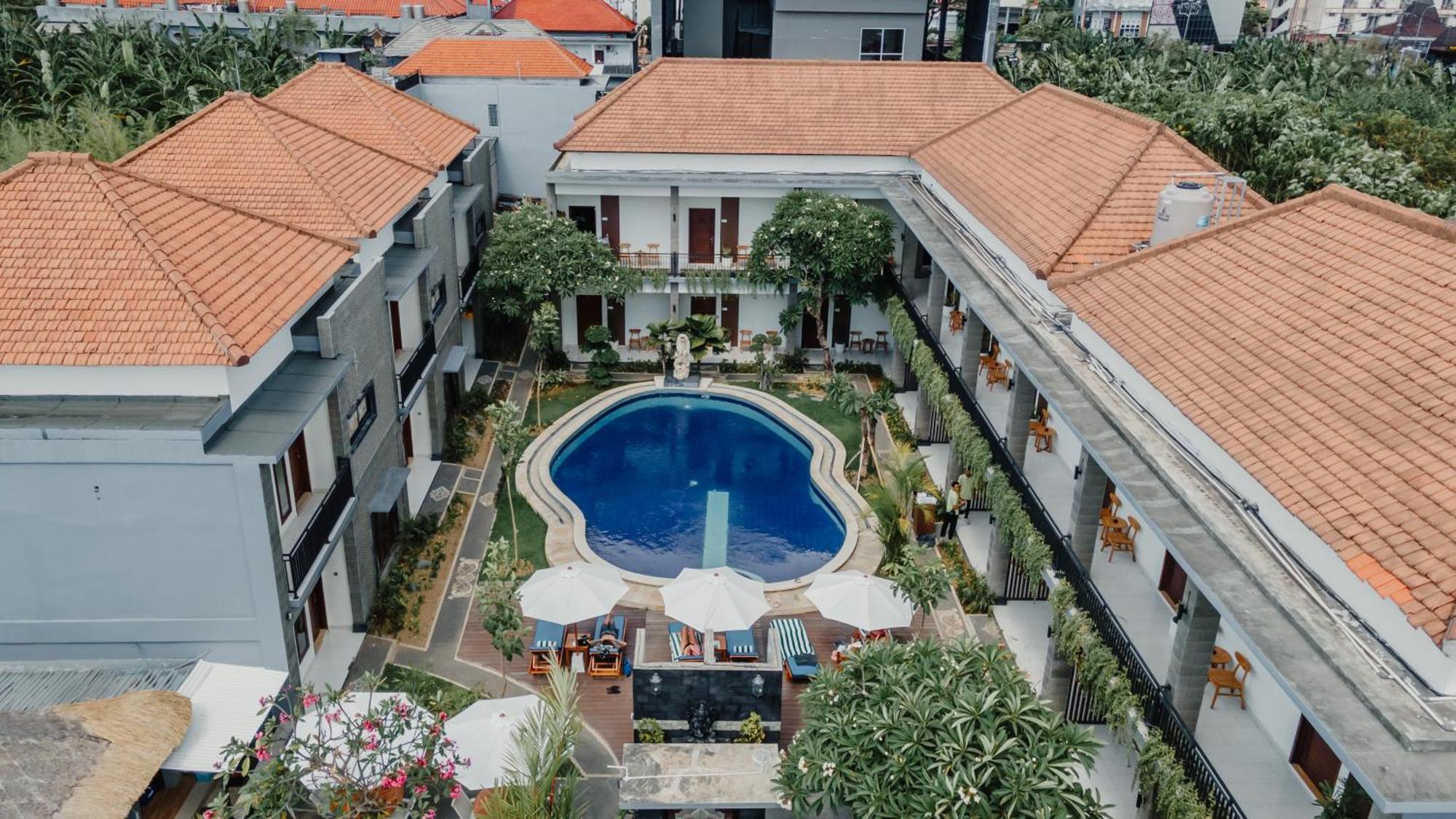 You Suite Seminyak 레기안 외부 사진